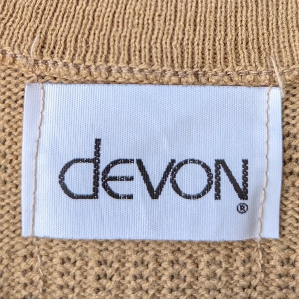 VTG 70s Devon Camel Tan Knit Sweater Vest Size Large